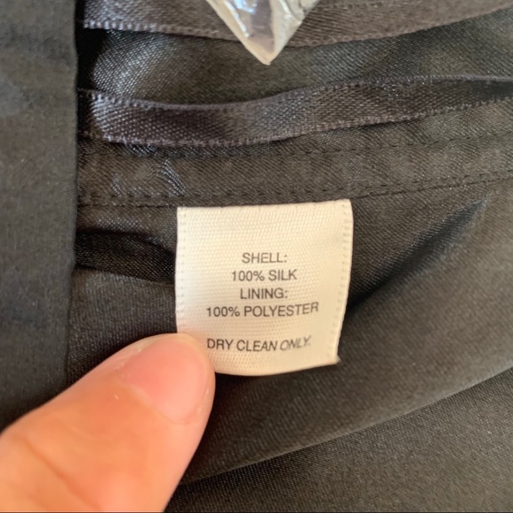 White House Black Market Black Silk Polka Dot Sz 6 - Picture 9 of 11